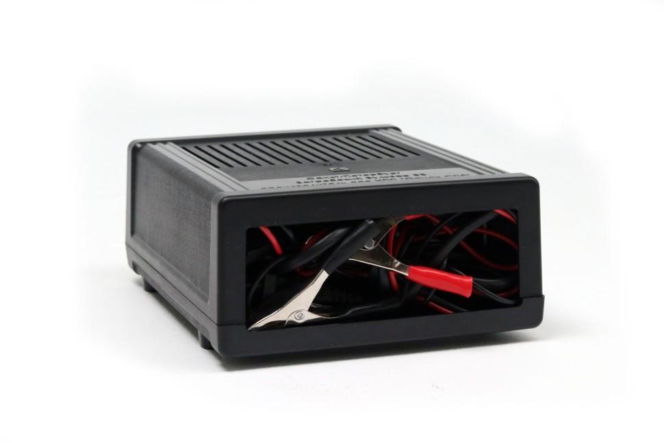 Зарядное устройство Вымпел-15